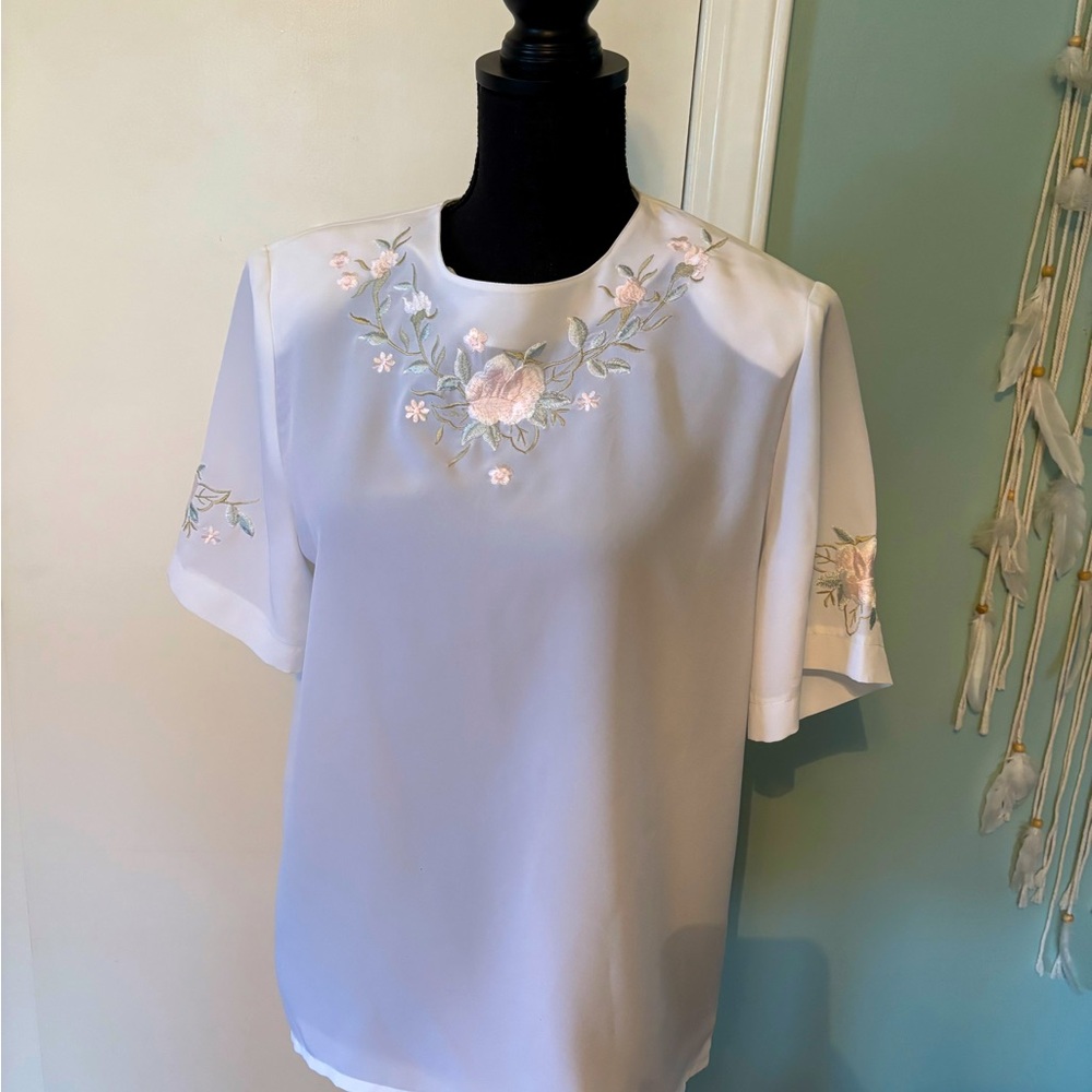 Christie & Jill floral top